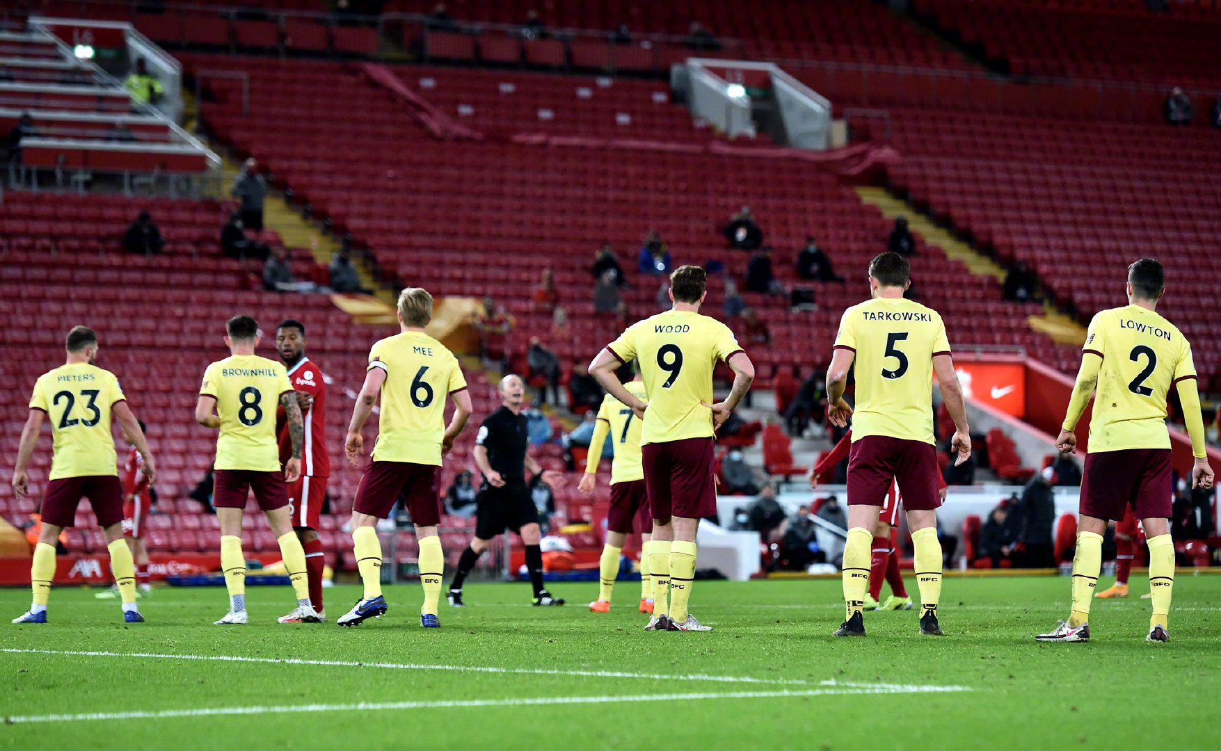 瑙托维奇和 瑙托维奇和